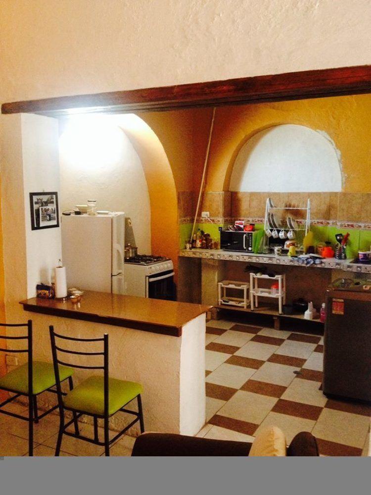 Blue Door Housing Historic Quito Hotel Екстериор снимка