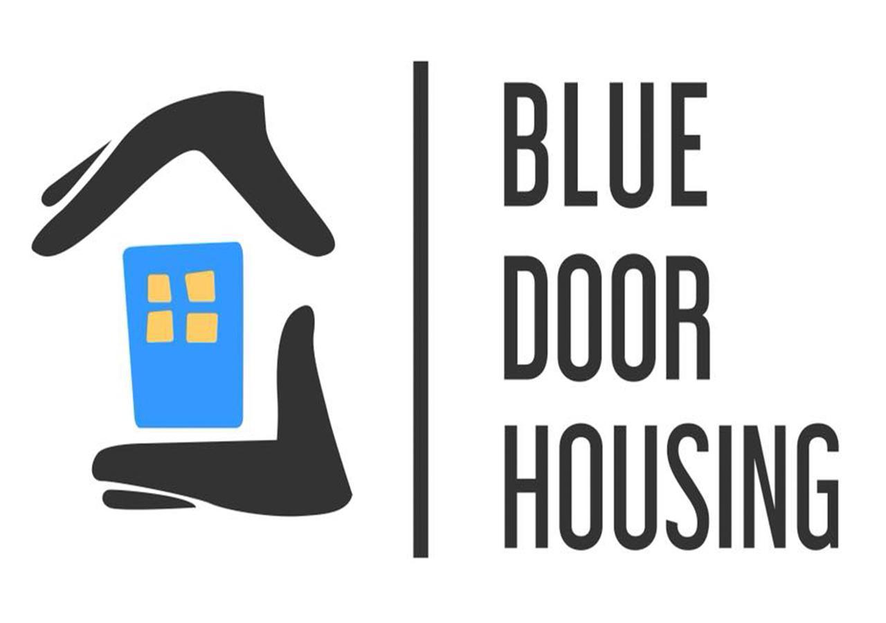 Blue Door Housing Historic Quito Hotel Екстериор снимка